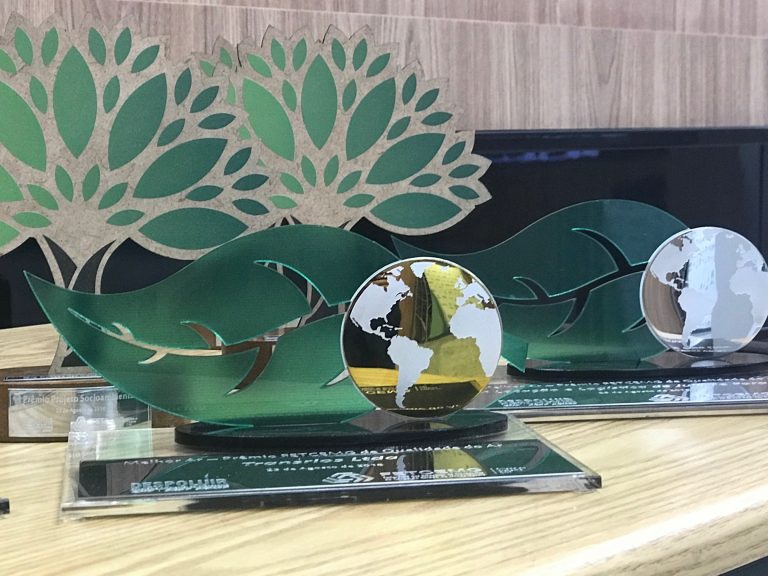 Fetcemg premia empresas de transporte ambientalmente responsáveis