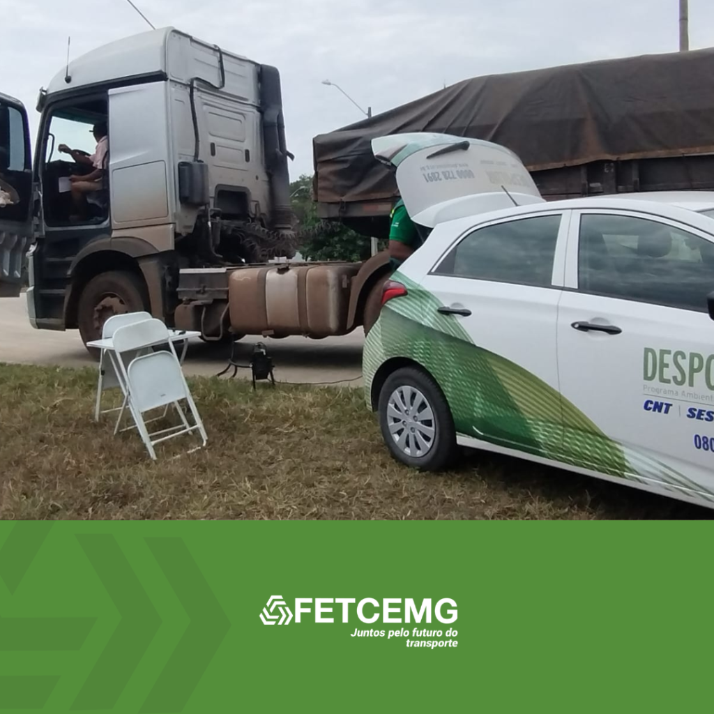 Equipe do Despoluir participa de blitz em Ribeirão das Neves