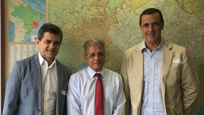 Lideranças do TRC se reúnem com diretor do DER de Minas Gerais