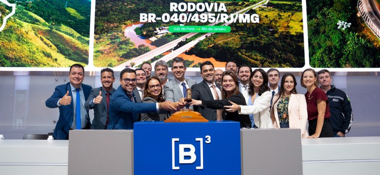 Consórcio Nova Estrada Real vence leilão da BR-040/495/MG/RJ com 14% de desconto na tarifa de pedágio