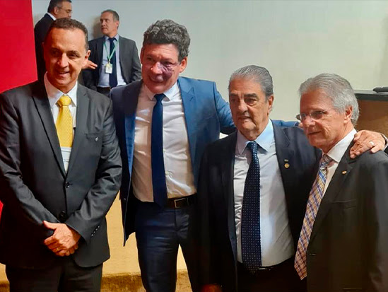 FETCEMG PARTICIPA DO XXII SEMINÁRIO BRASILEIRO DO TRANSPORTE RODOVIÁRIO DE CARGAS E DEBATE TEMAS RELEVANTES PARA O SETOR
