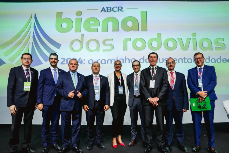 Sustentabilidade nos contratos de concessões é debatida na Bienal das Rodovias, com a presença do Sistema Transporte