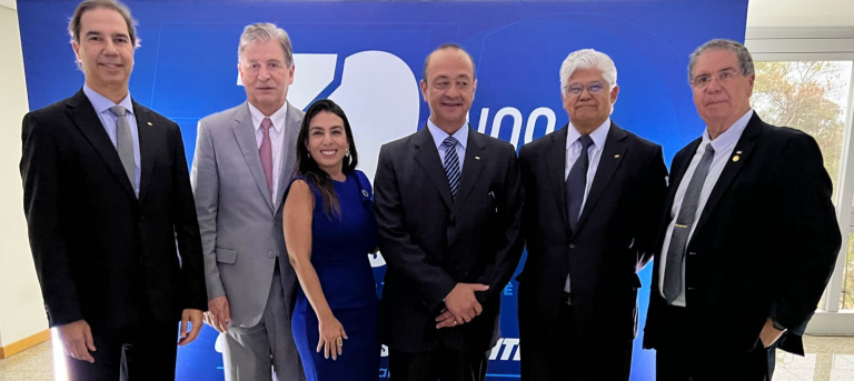 Presidente da FETCEMG marca presença na comemoração pelos 30 anos do SEST SENAT