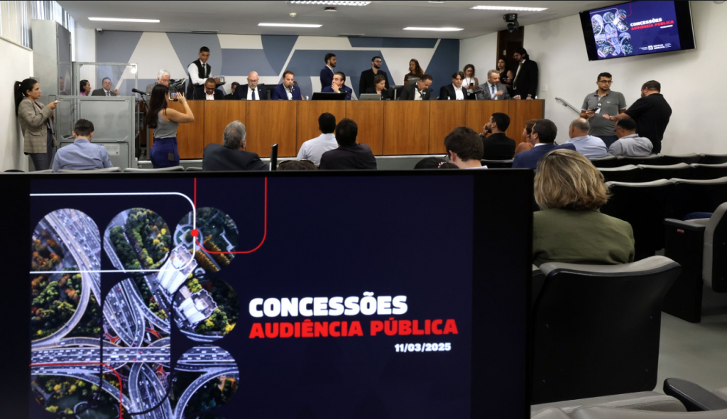 Sem recursos para manter rodovias, novos pedágios seriam mal necessário