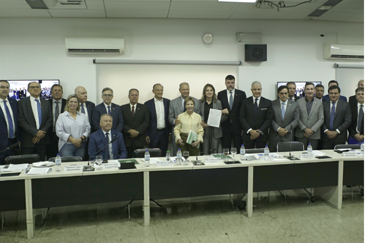 CNT e entidades do setor produtivo entregam manifesto sobre jornada de trabalho – Confederação alerta para impactos no transporte