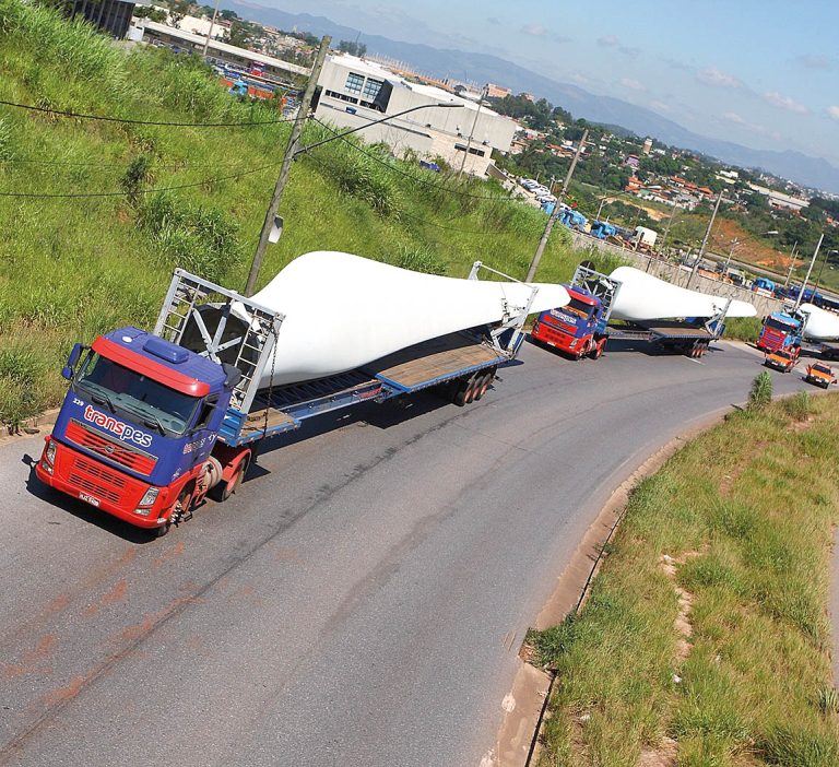 Roubos e devedores prejudicam o transporte