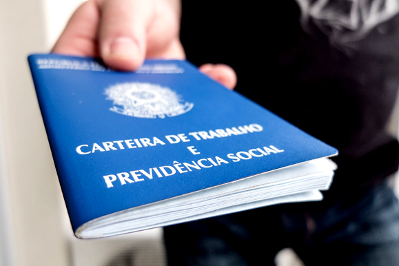 MP cria programa para estimular contratação de jovens; empresas terão benefícios