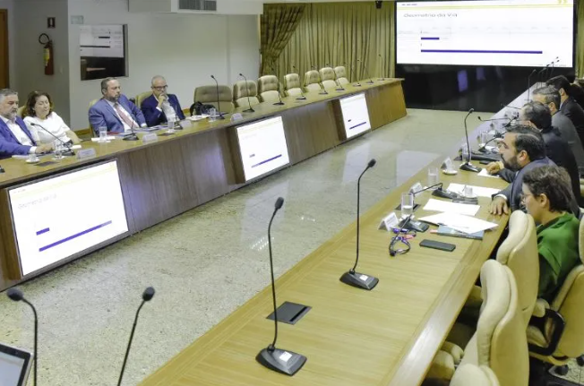 CNT apresenta propostas do setor para a equipe de transição do governo