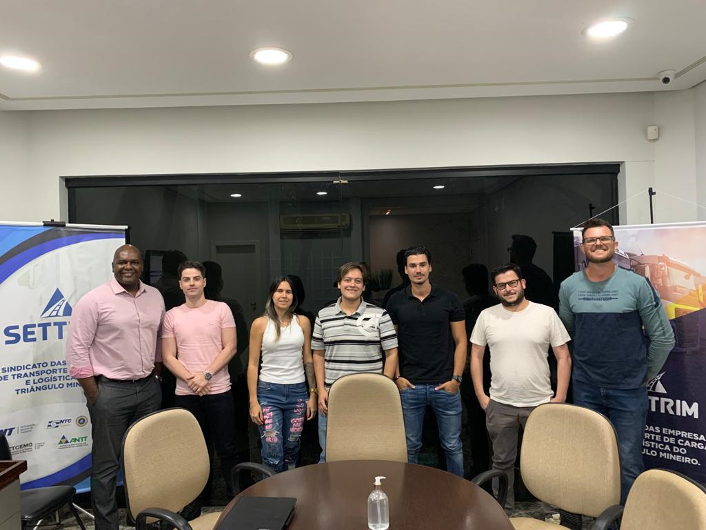 COMJOVEM Triângulo Mineiro debate as ações do núcleo para o ano e o uso de tecnologia no setor