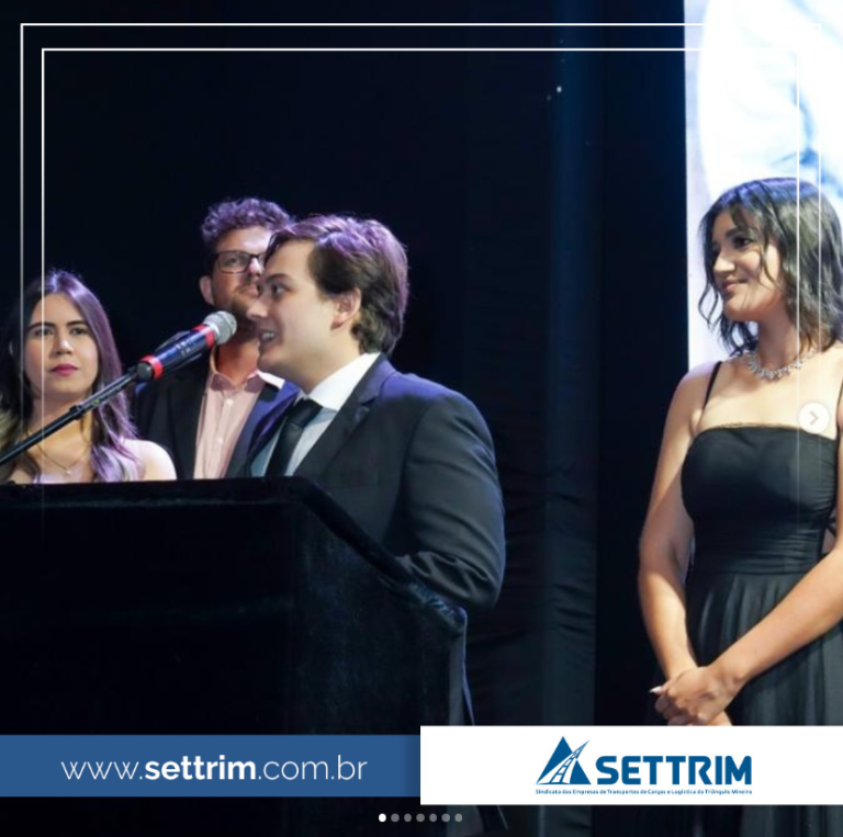 COMJOVEM marca presença no Prêmio Mérito Empresarial 2023