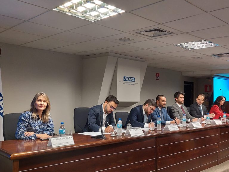 FETCEMG participa de debate sobre os avanços e desafios relacionados à infraestrutura e energia
