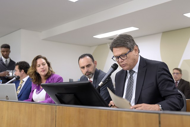 Segue para Plenário projeto que cria Artemig, agência reguladora de transporte