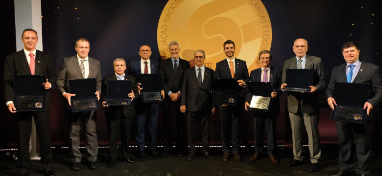 NTC&Logística comemora seus 60 anos e realiza a entrega da XXXV Medalha de Mérito do Transporte do NTC