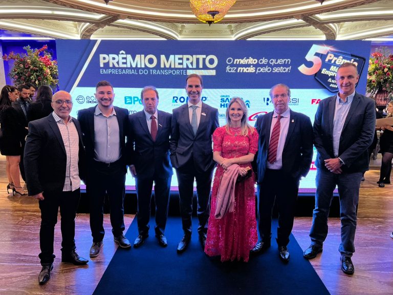 Emoção e reconhecimento marcaram a noite da última sexta-feira, dia 24!
