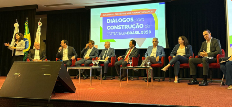 Com a presença do setor transportador, Tebet propõe incluir meta de dobrar PIB per capita em 25 anos durante diálogos da Estratégia Brasil 2050 em MG