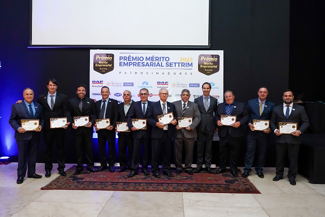 Sérgio Pedrosa participa de cerimônia de posse da diretoria do SETTRIM