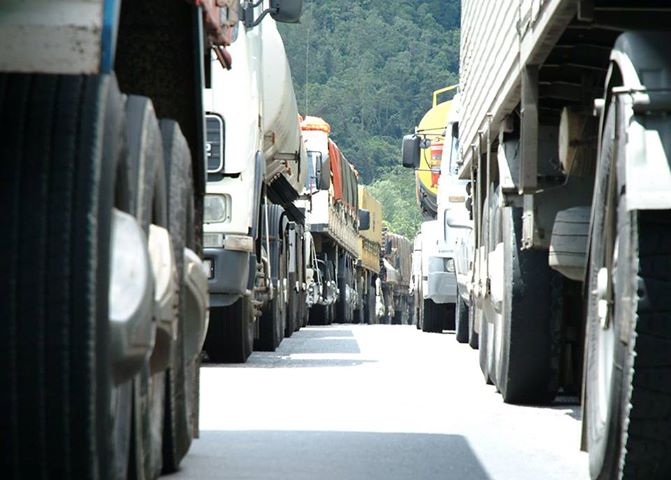 Greve dos caminhoneiros na pauta