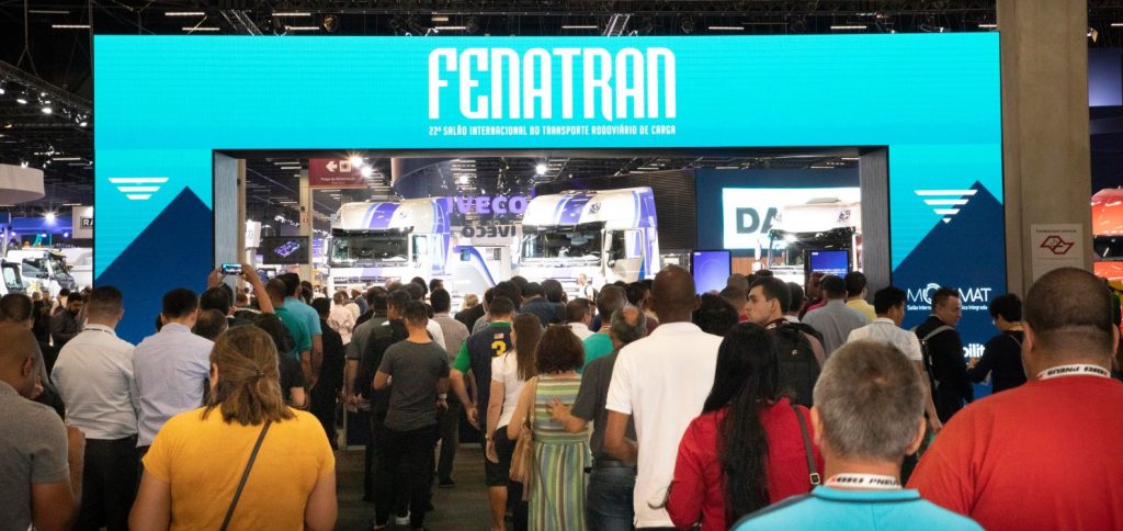 FETCEMG acompanha fórum de Sustentabilidade na Fenatran
