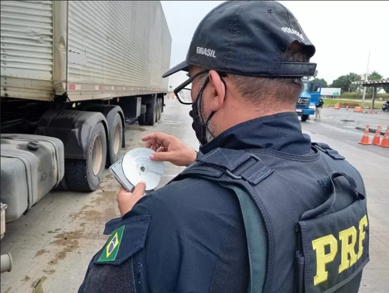 AGU confirmou que decisão do STF deve ser aplicada de imediato para os caminhoneiros