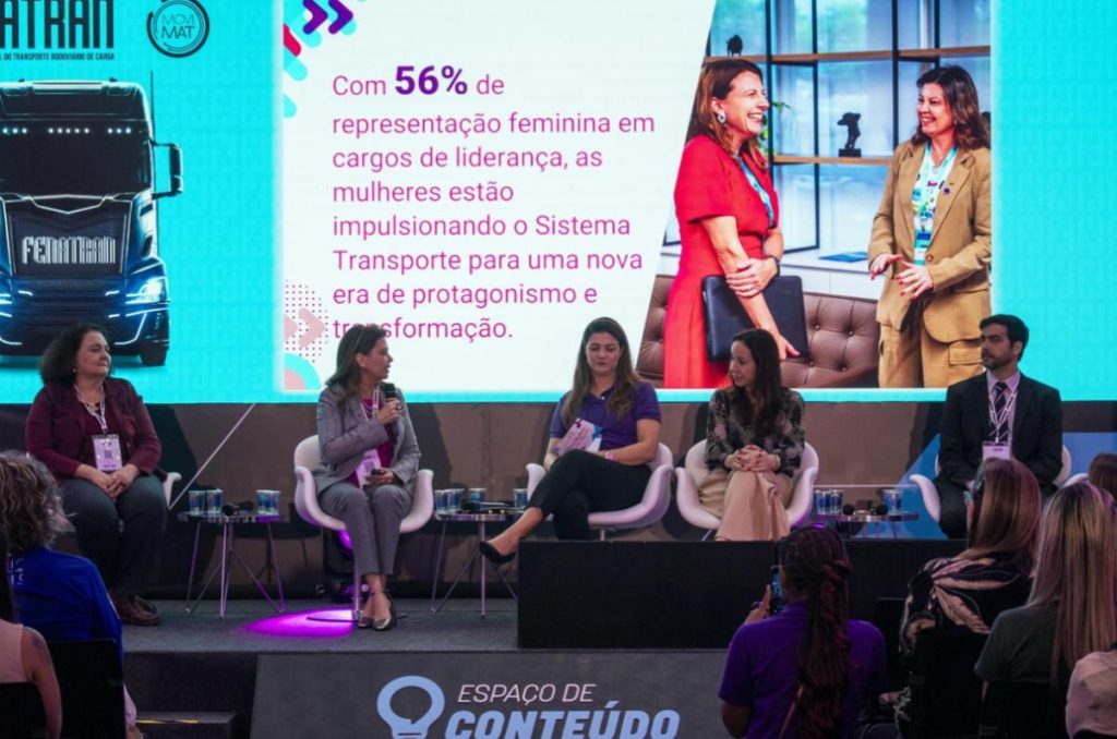 FETCEMG acompanha o 3º Fórum de Mulheres no Transporte e na Logística, na Fenatran