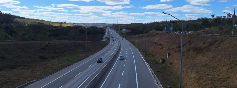 Veículos de grande porte terão tráfego restrito nas rodovias estaduais durante feriado de Semana Santa