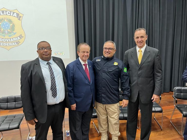 FETCEMG marca presença na posse do novo superintendente da PRF em Minas Gerais