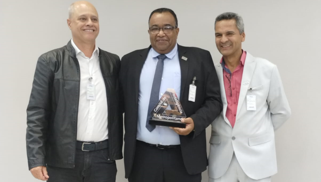 Assessor de Segurança da FETCEMG recebe homenagem pelo seu trabalho no combate ao roubo de cargas