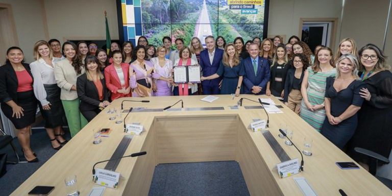 Mais mulheres na infraestrutura: Ministério dos Transportes e empresas do setor aderem ao Programa Pró-Equidade