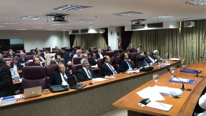 Representantes do TRC e membros da Comissão Especial do Marco Regulatório debatem minuta do substitutivo ao PL 4.860/16