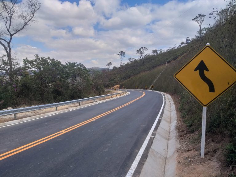 DER-MG conclui obras de recuperação de aterros e constrói novas variantes na MGC-262, na RMBH, beneficiando mais de 180 mil pessoas