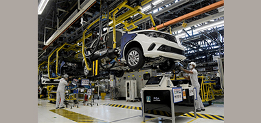 Escassez de chips limita a produção de automóveis no Brasil, afirma associação de montadoras