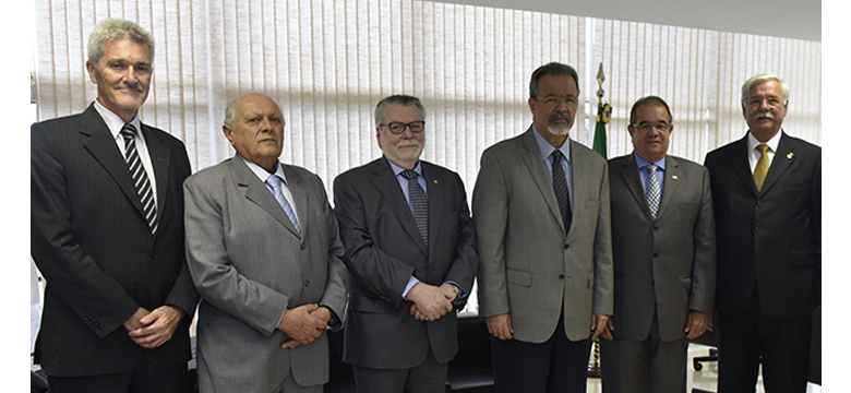 Escalada de violência leva transportadores ao ministro da Segurança Pública