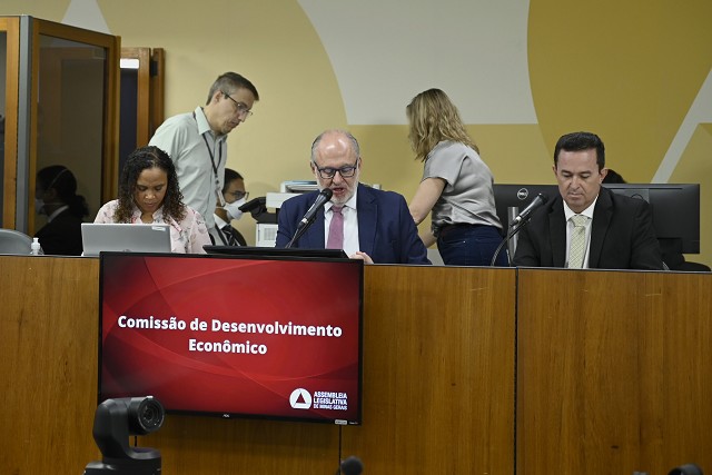 Projeto possibilita pagamento de pedágio por meios eletrônicos