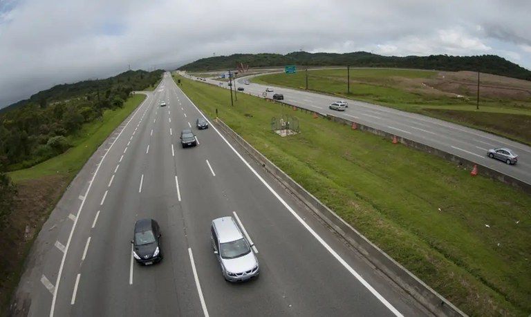 PIX E CARTÕES DE DÉBITO E CRÉDITO SERÃO ACEITOS COMO PAGAMENTO EM PEDÁGIOS DE RODOVIAS FEDERAIS