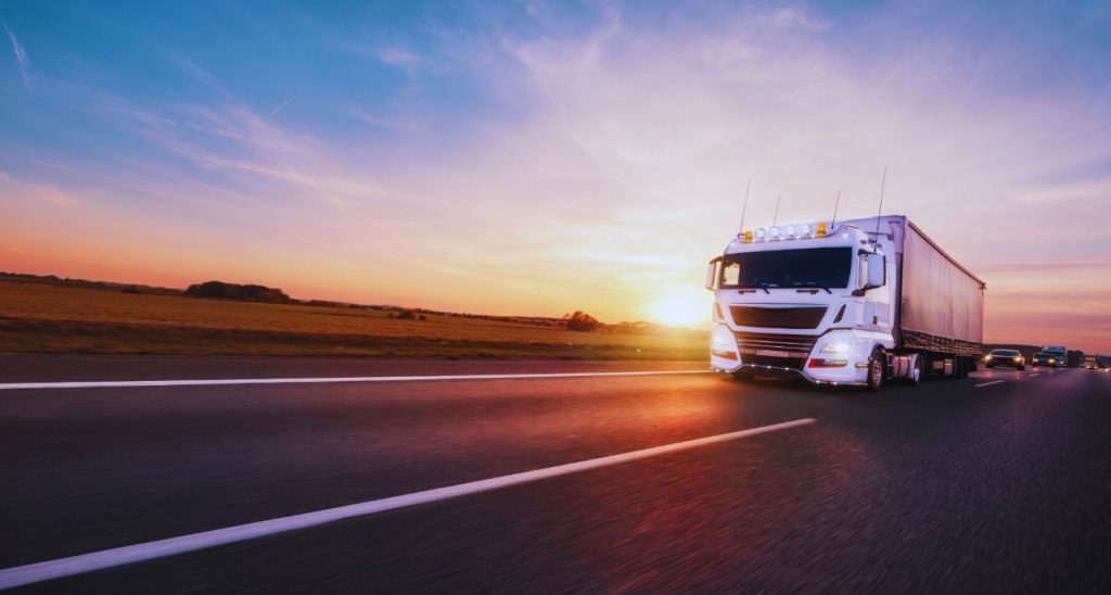Setor de Transportes se destaca na geração de empregos, mas desafios podem comprometer sequencia positiva