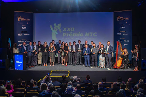 Com a presença do presidente da FETCEMG, NTC entrega o 22º Prêmio NTC Fornecedores do Transporte