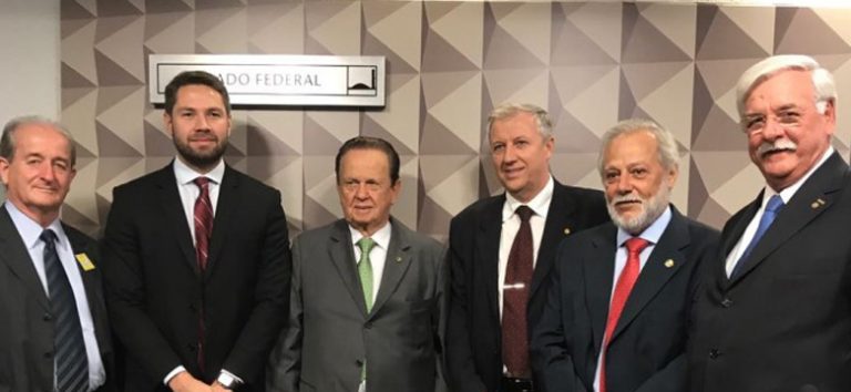 Lideranças participam da instalação da Comissão que trata da reoneração da folha de pagamento