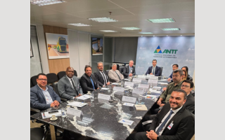 Com a presença da FETCEMG, SETTRIM trata de fiscalização e multas nas balanças da região com a diretoria da ANTT