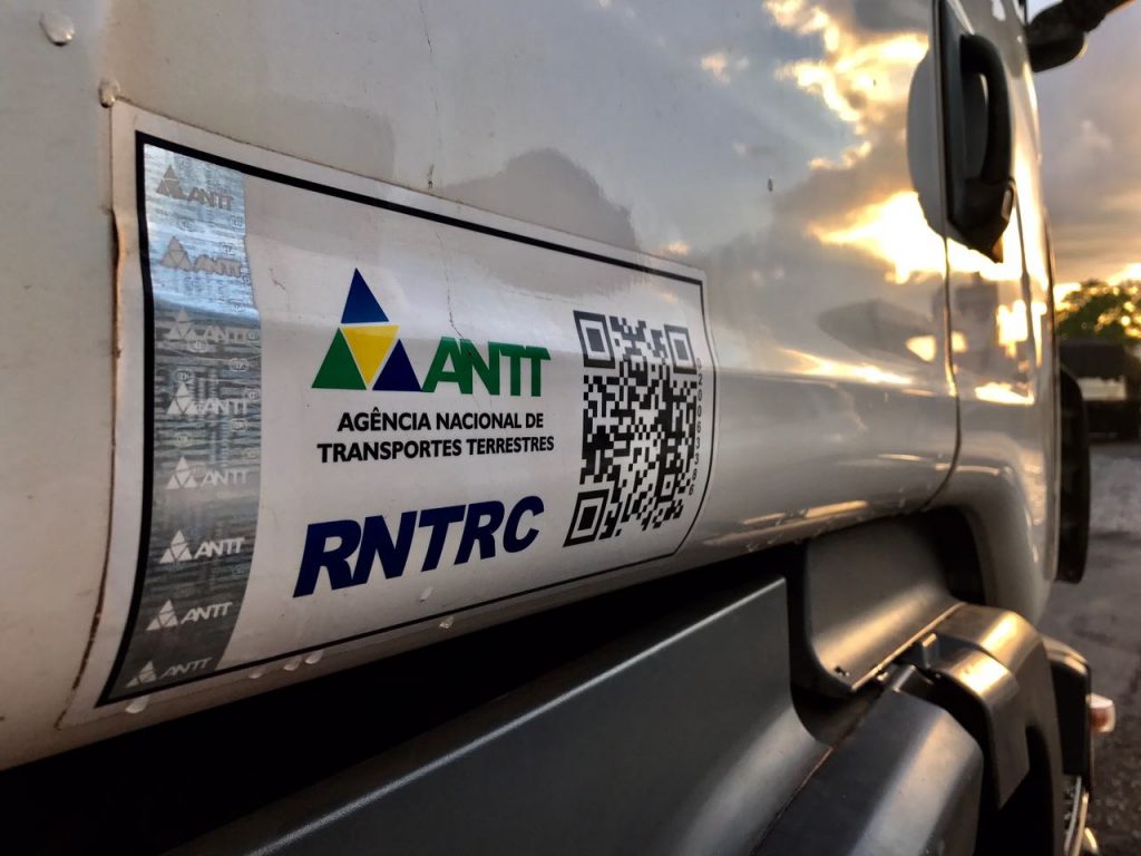 Resolução ANTT nº 6.068/2025 atualiza procedimento para o RNTRC
