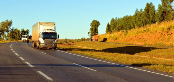 Câmara aprovou medida para desburocratizar transporte de cargas