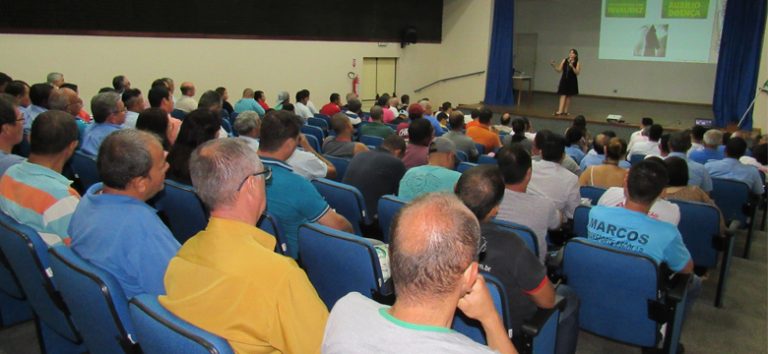 Combate ao uso de drogas é tema de debate em Uberaba