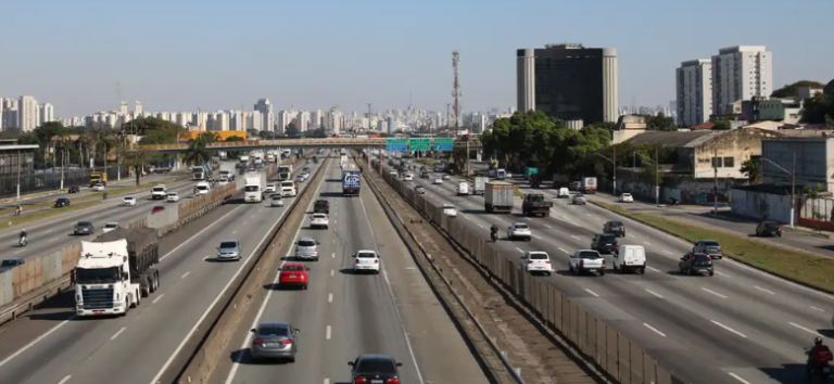 Comunicado: interdição em pontos da rodovia Rio-São Paulo