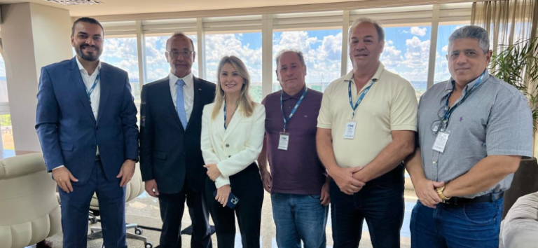 FETCEMG participa de visita ao presidente da CNT, Vander Costa, em Brasília (DF)