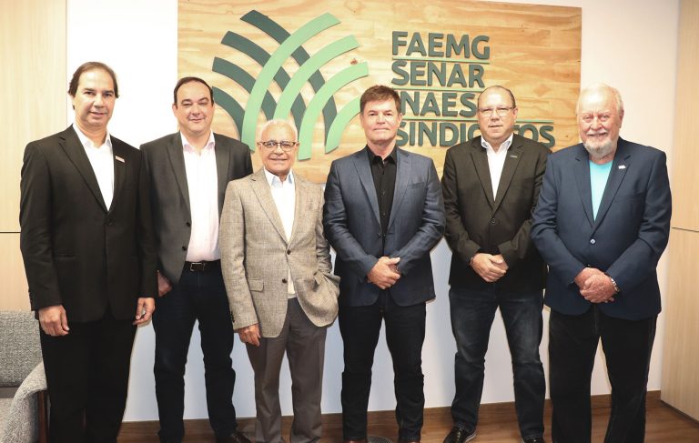 FETCEMG participa de encontro do Grupo dos 11 na sede da FAEMG