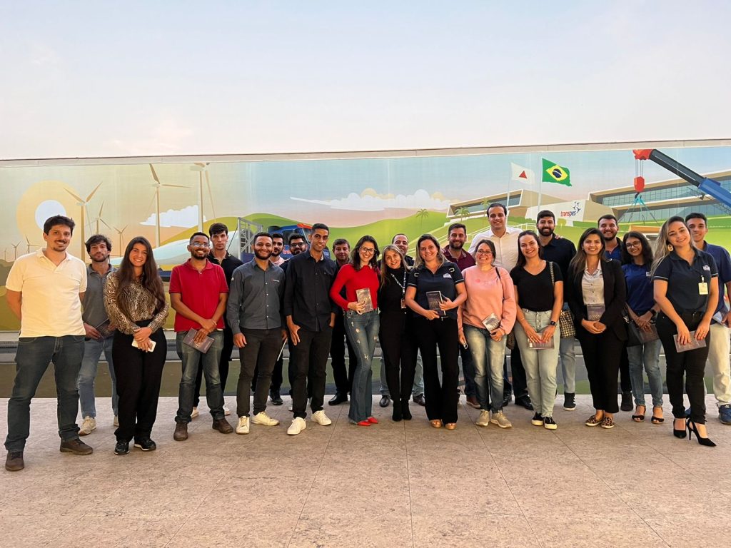 Núcleos da COMJOVEM fazem visita técnica na Transpes