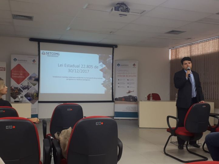 Fetcemg participa de seminário sobre legislação ambiental